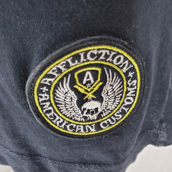 Affliction Women’s T-Shirt American Customs Motor Club Y2K Lace V-neck  Sz S - Picture 7 of 10